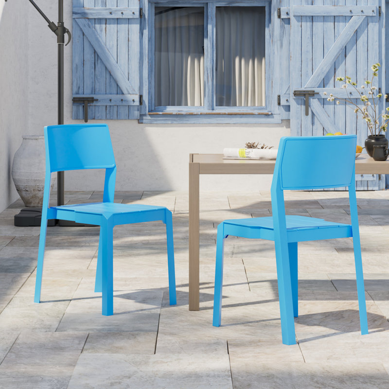 Ensemble de 8 chaises de salle à manger en plastique, chaises d'extérieur intérieures empilables, chaises d'appoint de salle à manger robustes et modernes sans assemblage pour la cuisine, la salle à manger, la cour arrière et les sièges d'événement