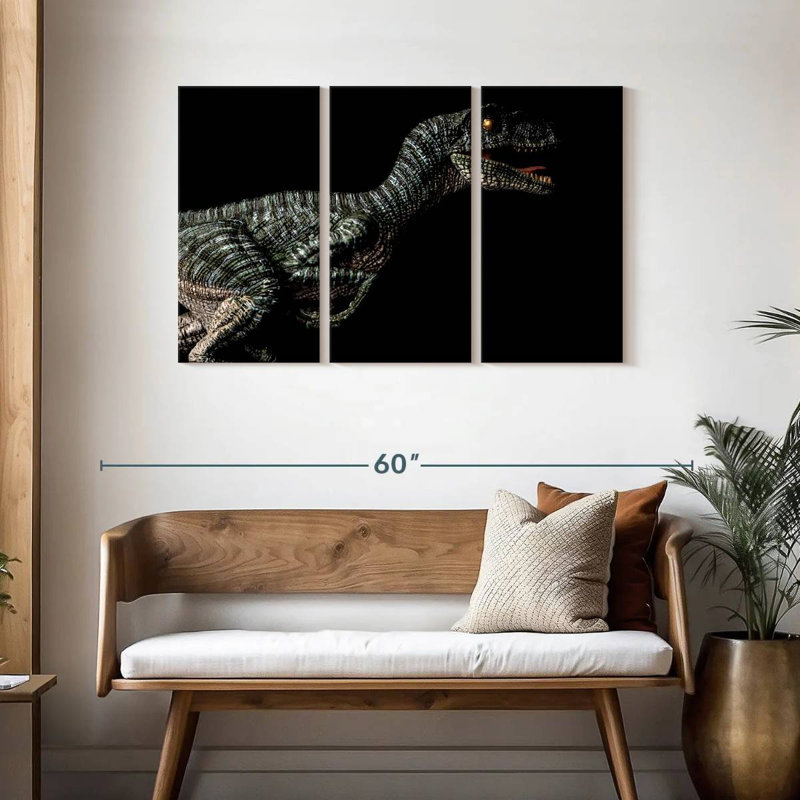 Velociraptor vicieuse, H 28 po x l 45 po