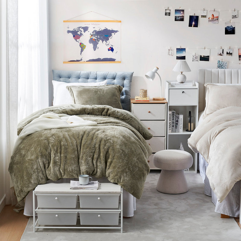 Coma Inducer Bae, She Thick Duvet Cover Set - Silver Sage, Twin XL Duvet Cover + 1 Sham