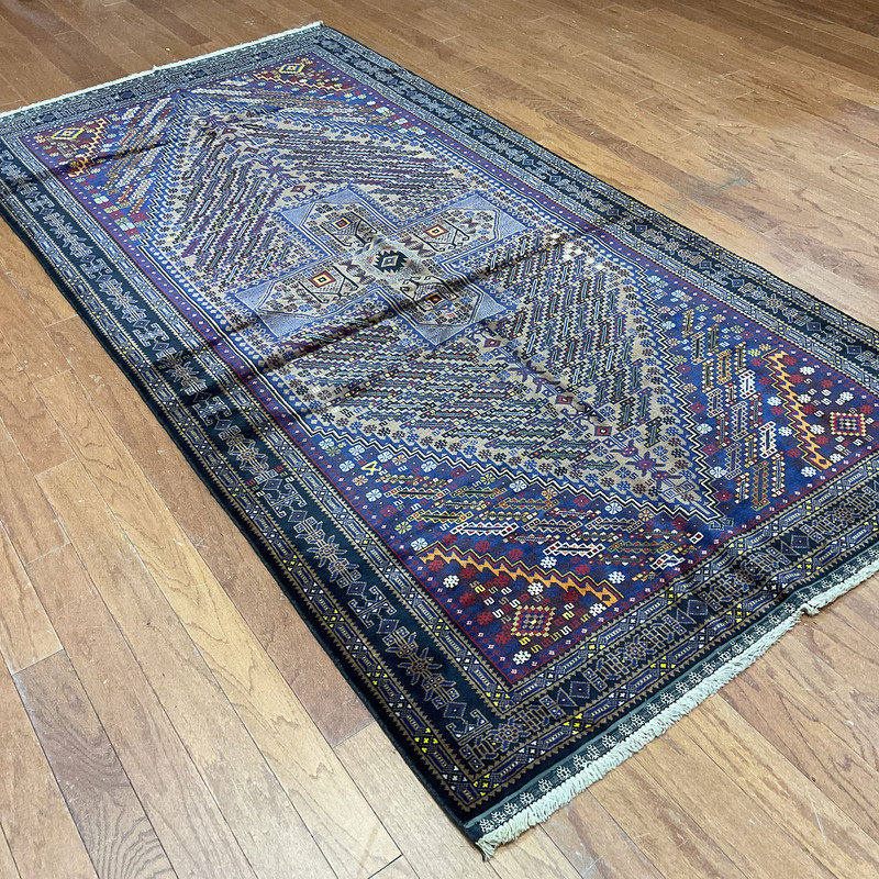 Tapis de couloir en laine noué à la main Bungalow Rose Bungalow