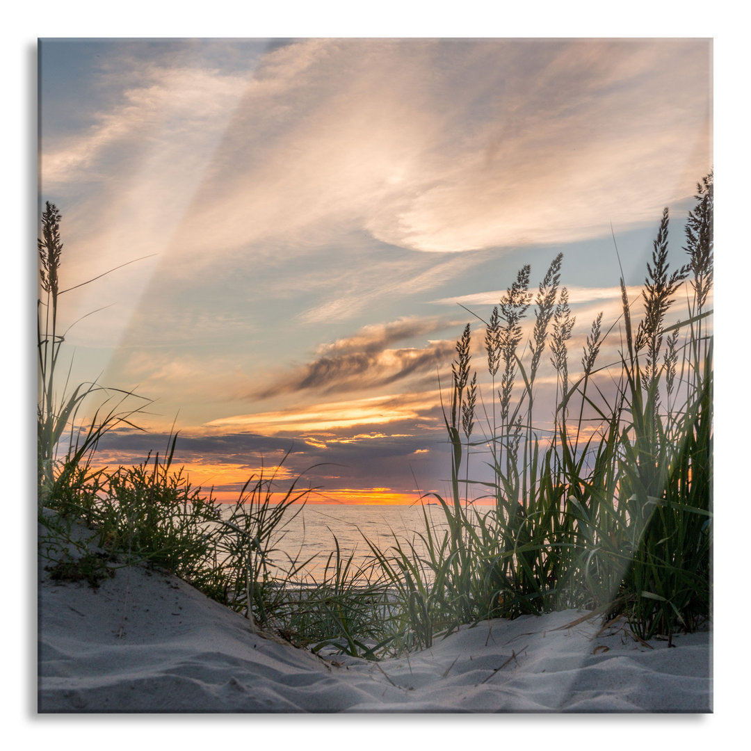 Glasbild Quadratisch  Wandbild Auf Echtglas  Gras Am Strand Bei Sonnenuntergang  Aufhängung Und Abstandshalter LQs2407