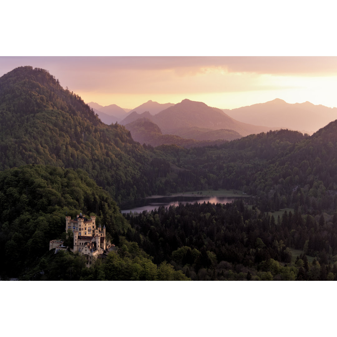 Leinwandbild Hohenschwangau Castle