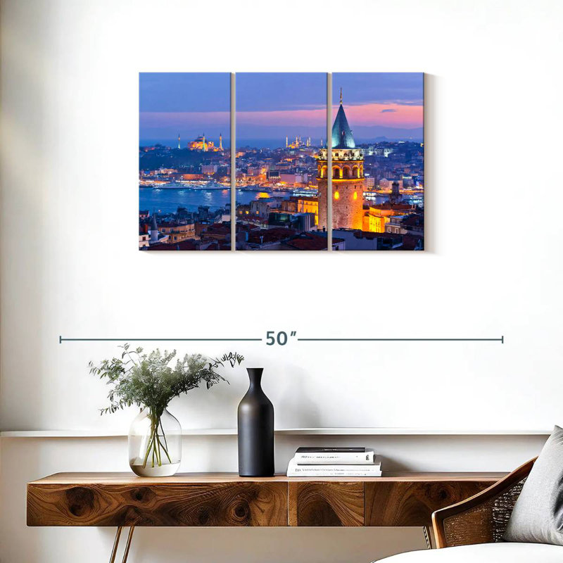 Tergel Istanbul Twilight, 20" H x 33" W