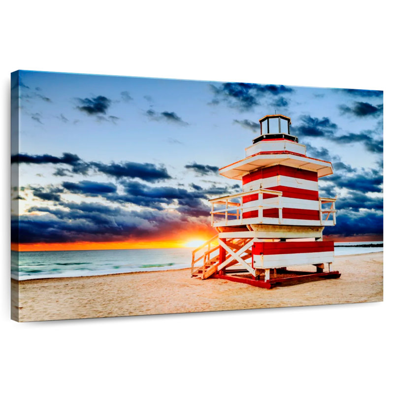 Gillard Miami Lifeguard Tower, 34" H x 51" W