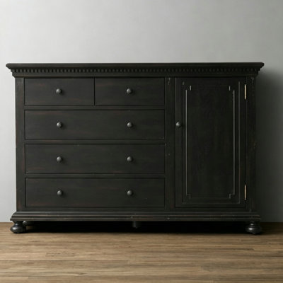 Commode rétro de style européen vieillie