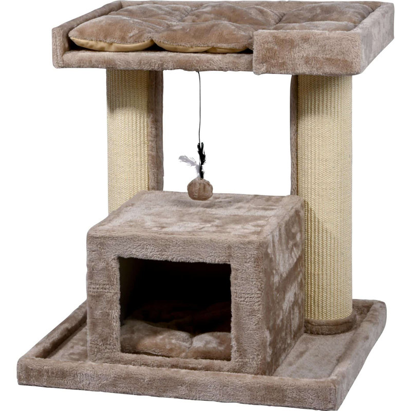 Georgios Scratching Post