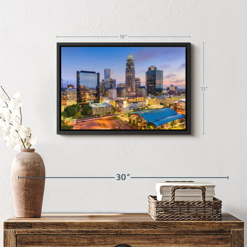 «Charlotte Canvas Print», H 13 po x l 19 po