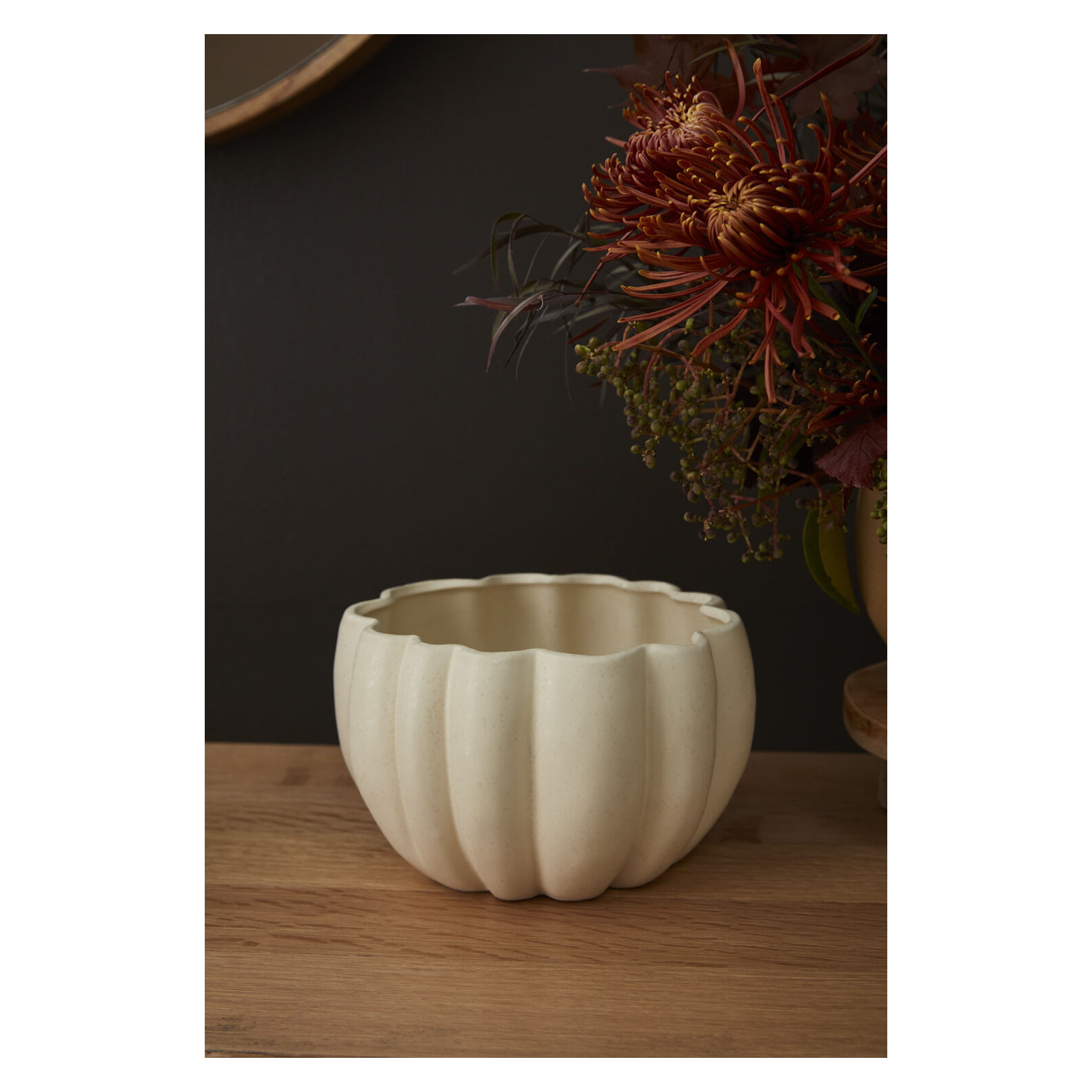 Kathy Pumpkin 2-Piece Ceramic Pot Planter Set