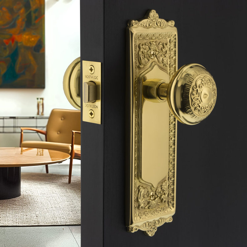 Egg & Dart Plate with Egg & Dart Door Knob, Polished Brass, 2.375"