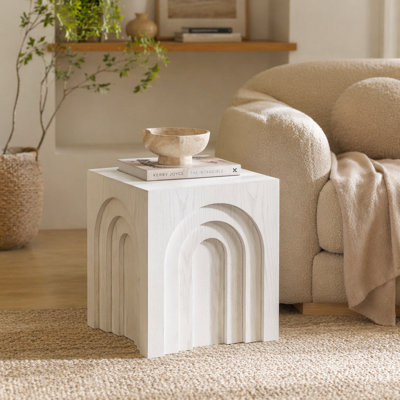 Table d'appoint carrée 15,74 po