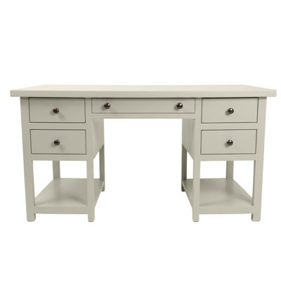 Bureau d'ordinateur moderne en bois massif