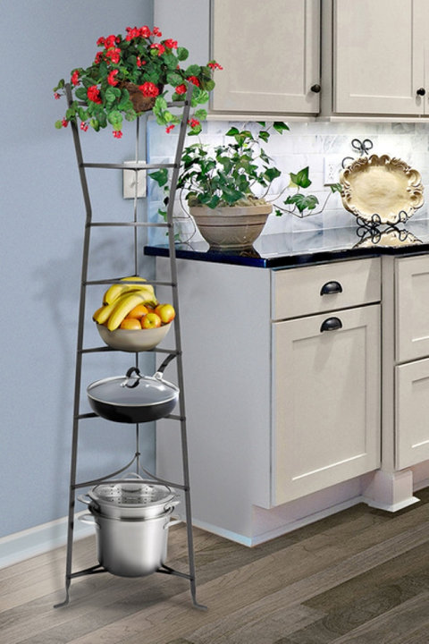 Plant Stands & Tables