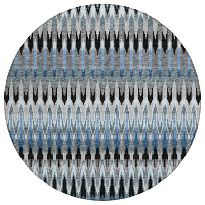Tapis intérieur / extérieur gris en polyester tissé à la machine Cearah