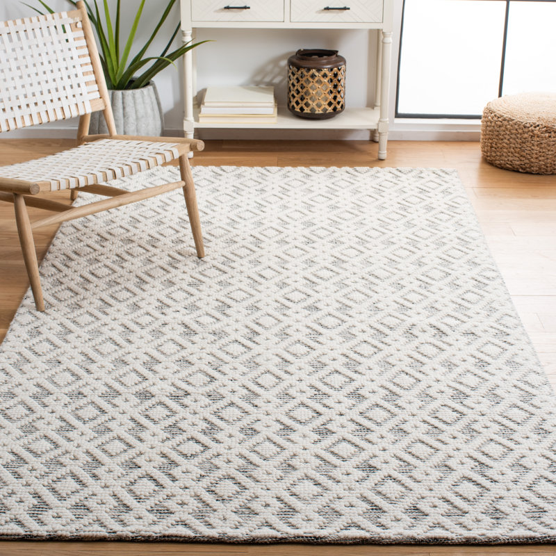 Vermont Hand Woven Wool/Cotton Geometric Rug in Ivory/Gray, Rectangle 4' x 6'