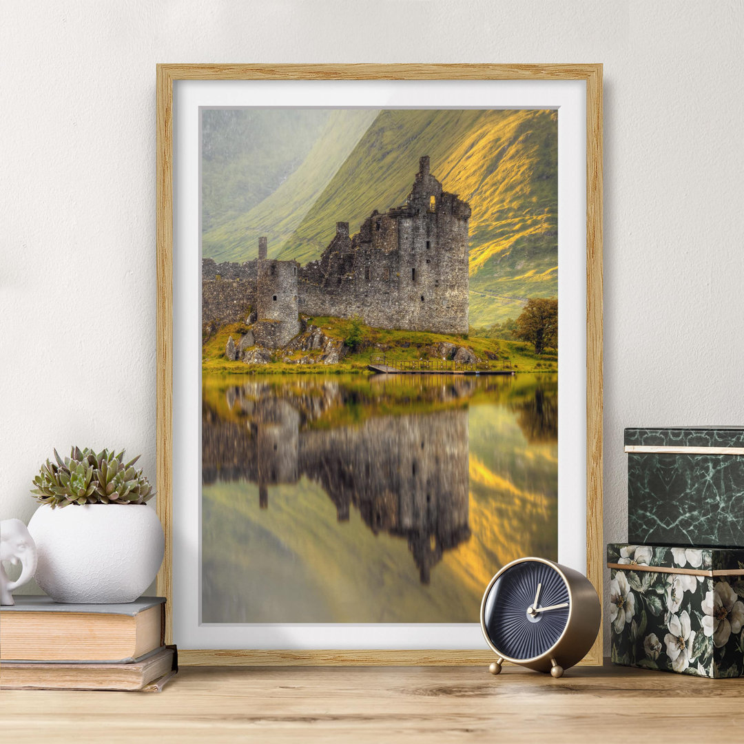 Gerahmtes Papierbild Kilchurn Castle in Schottland