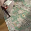 Tapis vert à imprimé léopard Allandale lavable à la machine avec envers antidérapant-464676839-462923347