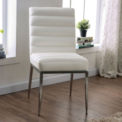 Chaise d'appoint blanche Camperdown
