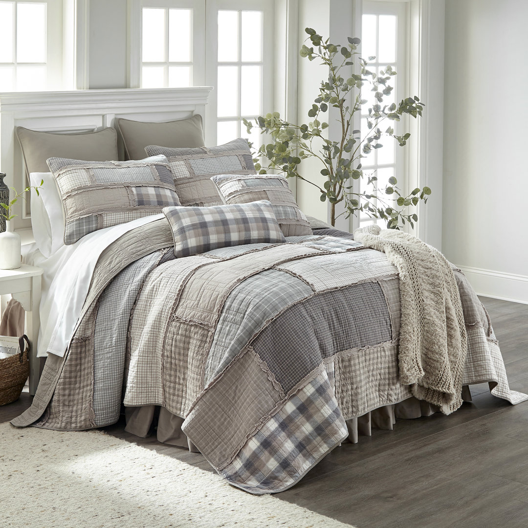 Donna Sharp Smoky Cobblestone Ragged Pieced Cotton Quilt Donna Sharp 