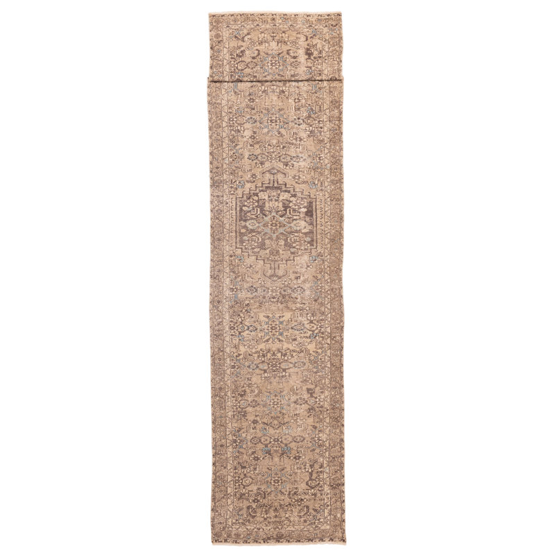 Tapis brun clair Antalya 3 pi 3 po x 17 pi 1 po