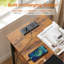 Table de bout avec tablettes et station de charge, table d'appoint rabattable avec ports et prises USB, table de chevet, table de chevet