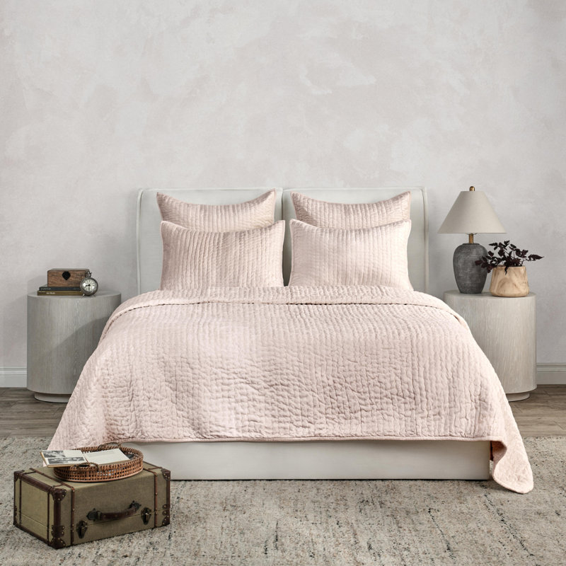 Bari 4-Piece Velvet Rayon Quilt Set, King Quilt + 3 Euro Shams, Pink