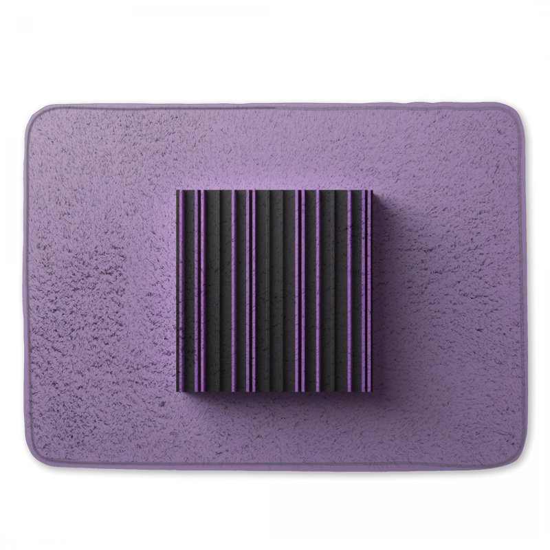 Tapis de bain rectangulaire à rayures noires et mauves, L 34 po x L 21 po