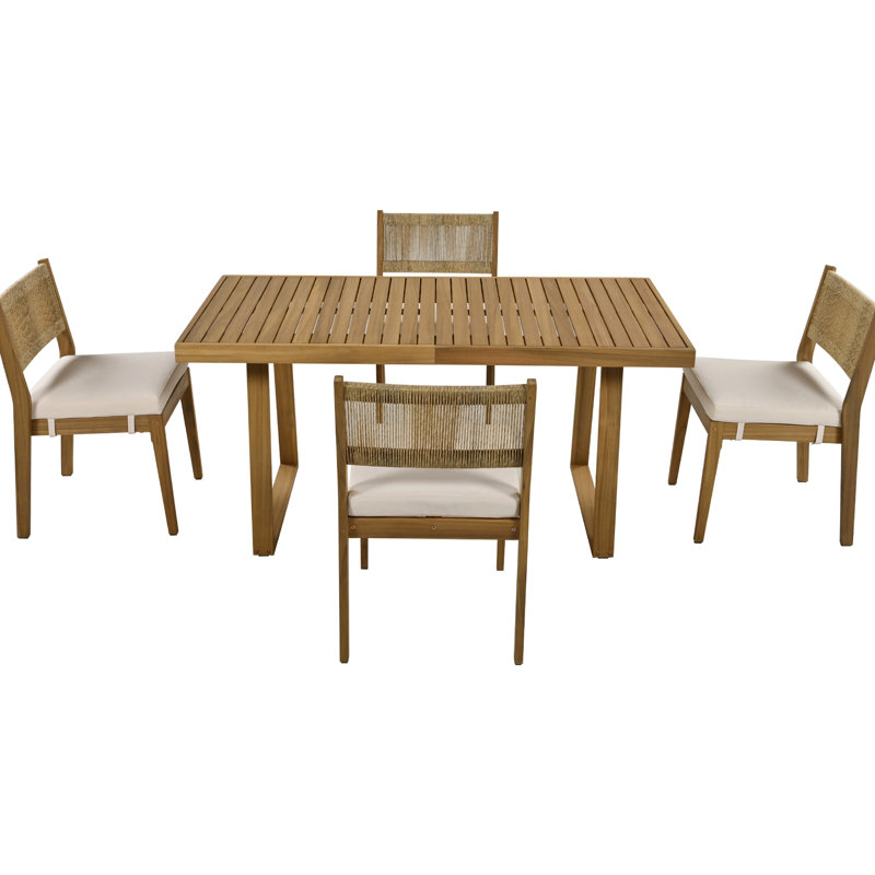 Table de salle à manger en bois avec coussins rembourrés pour un confort relaxant