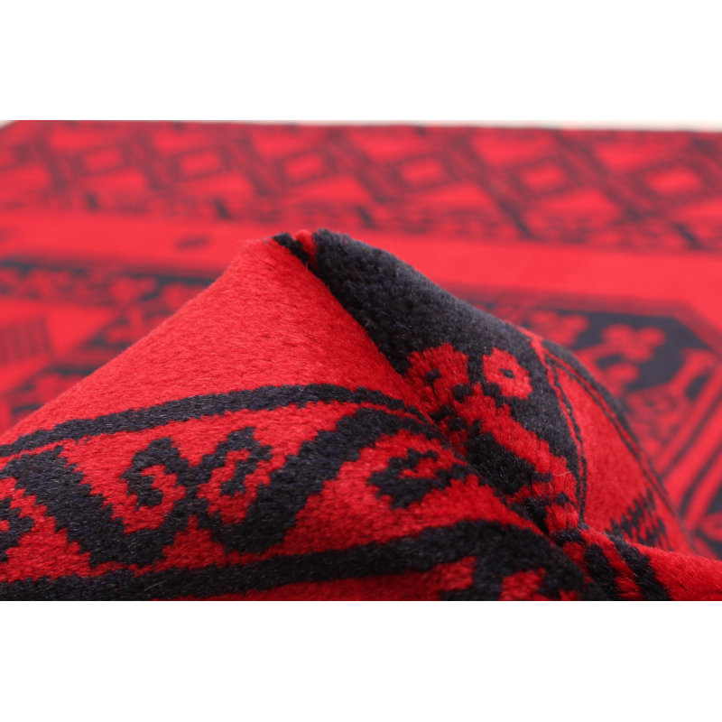 Tapis rouge Teimani 4 pi 0 po x 6 pi 6 po