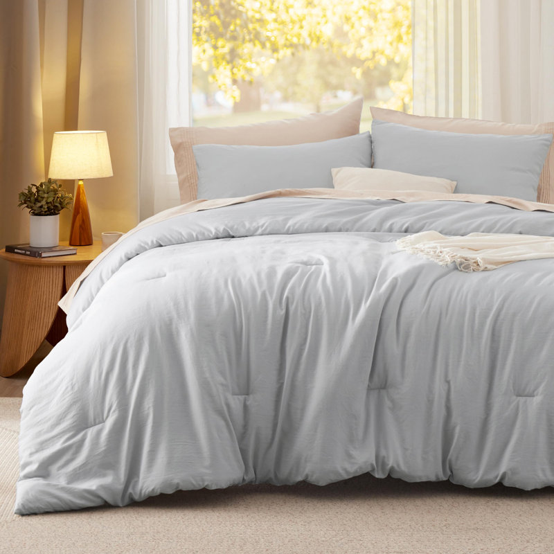 Bedsure Reversible Prewashed Comforter Set, Full Comforter + 2 Standard Pillowcases, Light Grey