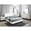 Lit double en similicuir blanc avec design contemporain, tête de lit rectangulaire, support central, lit facile à installer, aucun sommier nécessaire
