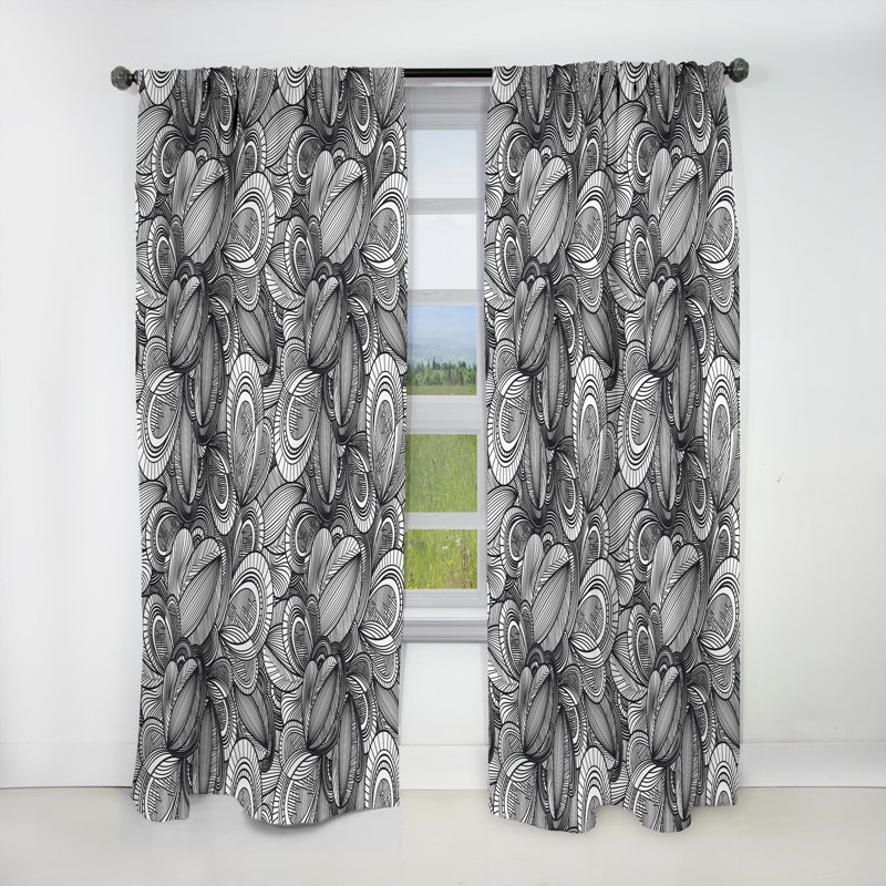 Feuilles géométriques en noir et blanc - Rideau simple occultant à motif géométrique, L 52 po x L 108 po