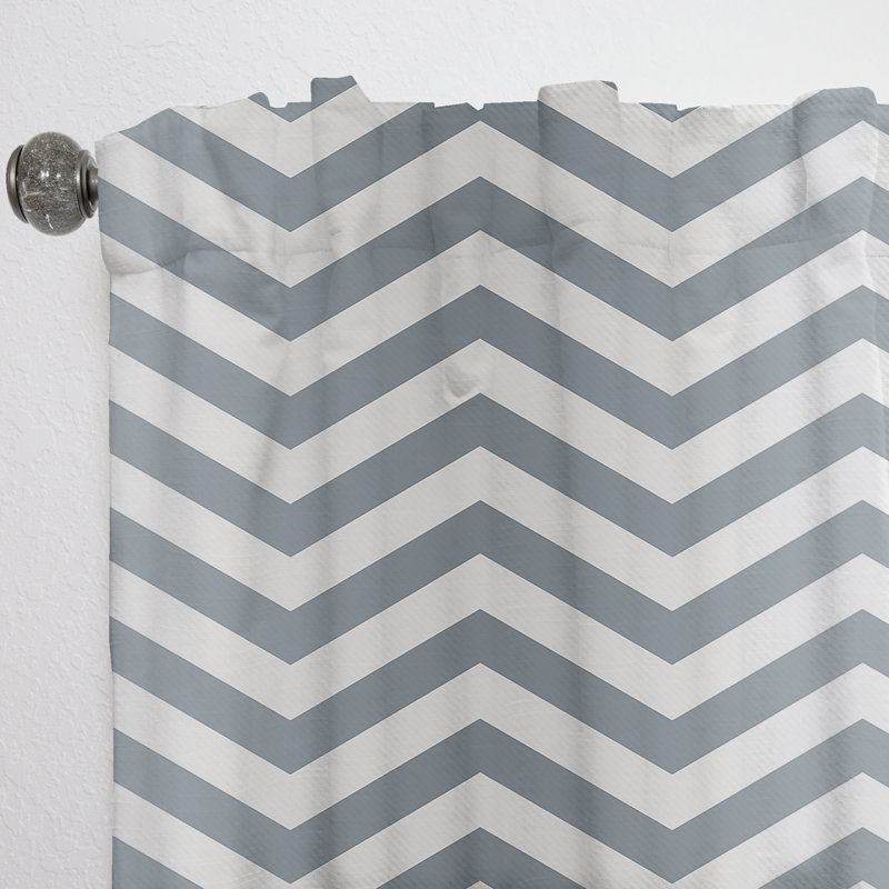 Motif à chevrons géométriques neutres gris et gris - 1 rideau obscurcissant à chevrons, L 52 po x L 84 po