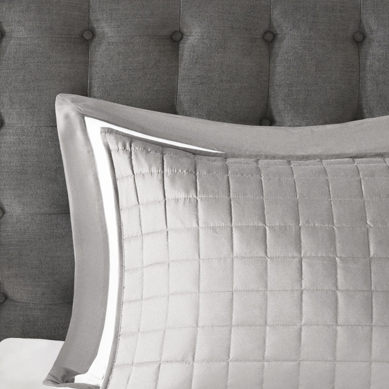 Édredon et courtepointe gris / double - taies décoratives luxueuses et douillettes incluses