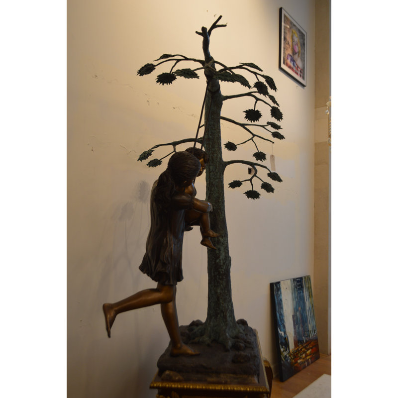 Statue de balançoire Middlebrook en forme de trois - taille: L 60 po x l 33 po x H 60 po.