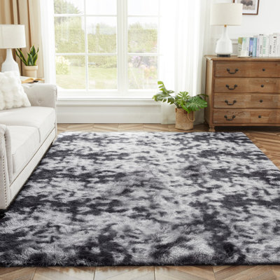Kosobud Performance Washable Indoor Rug