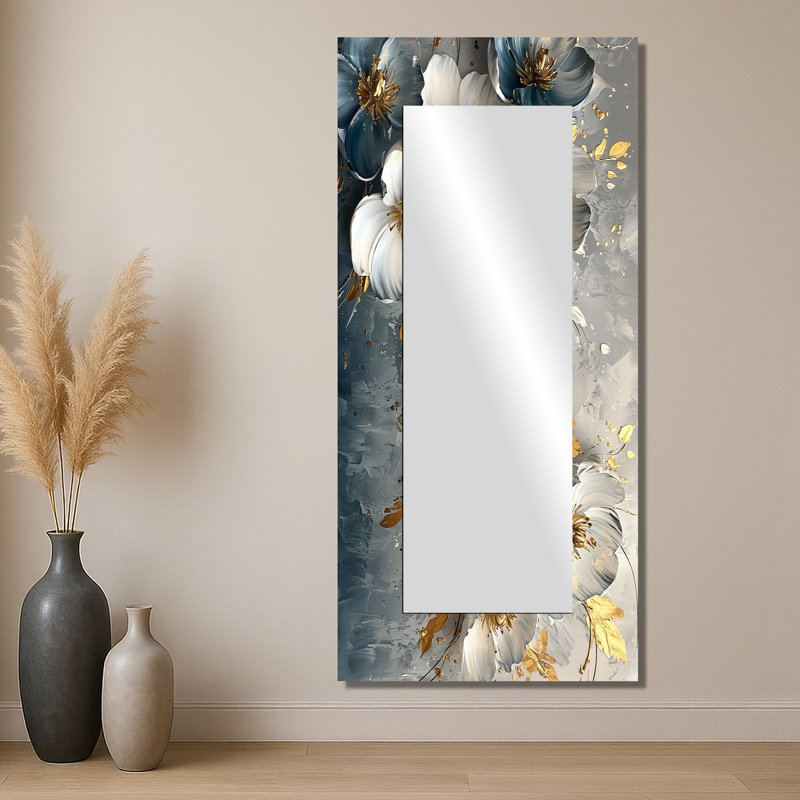 Arrangement silencieux de tulipes bleues et velours bleu doré - art mural miroir floral - imprimé sur métal, 28 po x 60 po