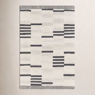 Uptown Hand-Tufted Geometric Rug