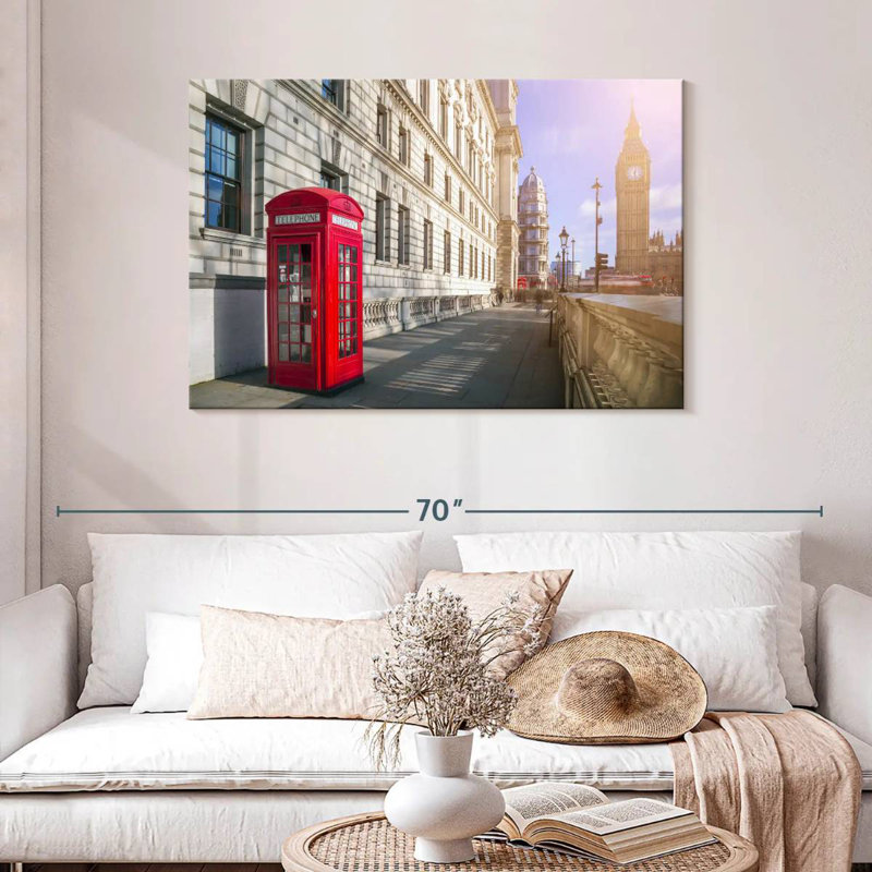 Sireci London Telephone Box, 30" H x 45" W