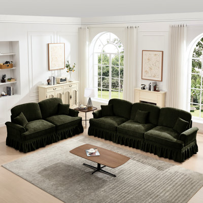 Classique avec accoudoirs évasés, jupes amovibles, épouse les formes du corps, mousse haute densité, tissu chenille, configurations multiples pour espace réduit. Combinaison modulaire de 2 pièces avec jupes à volants, plis et volants amovibles.