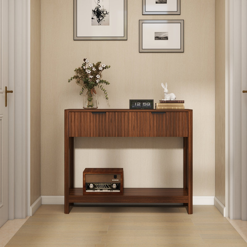 Console 39,3 po de style Mid-Century moderne avec tiroirs cannelés, noyer