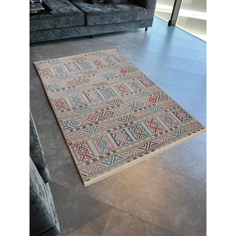 Tapis décoratif beige à motif géométrique multicolore, Rectangle 4 pi 7,12 po x 6 pi 6,74 po