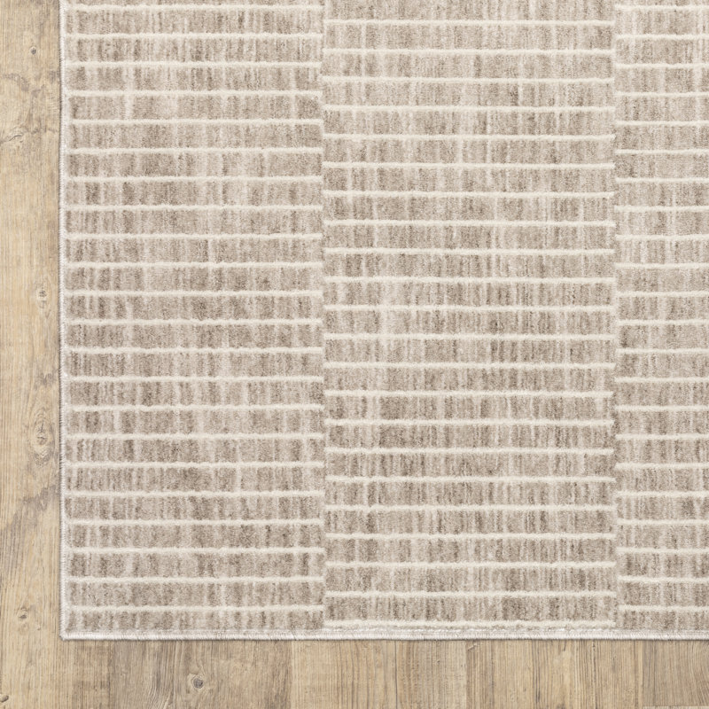 Tapis beige / brun clair à motif géométrique moderne Orion, Tapis de couloir 2 pi 3 po x 7 pi 7 po
