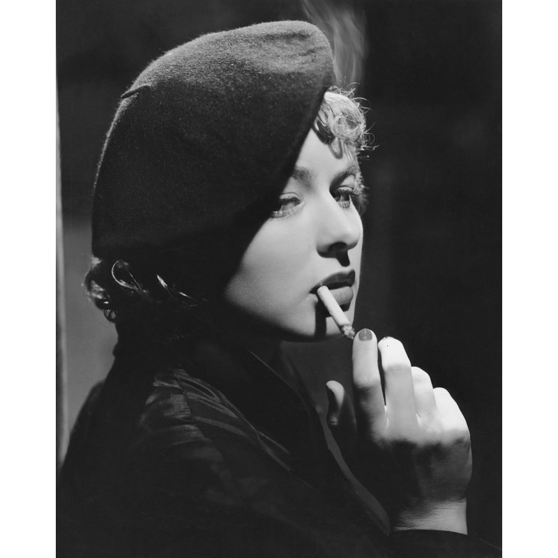 Ingrid Bergman fumant - photographie non encadrée, H 10 po x l 8 po