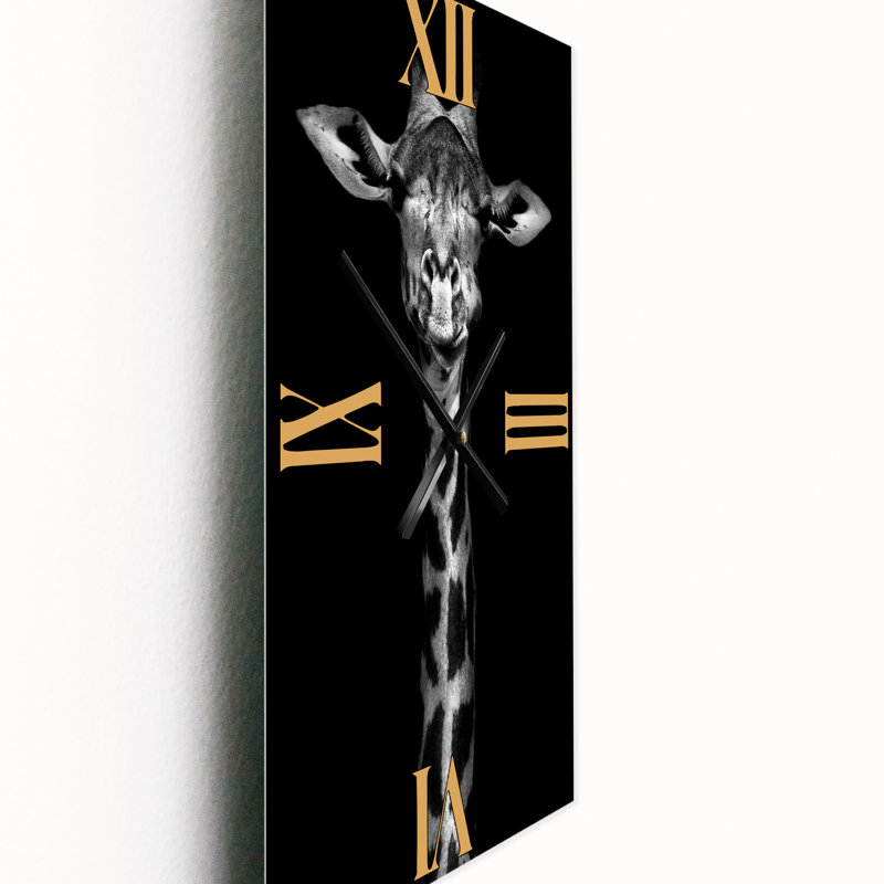 Portrait d'une horloge murale girafe, Petit