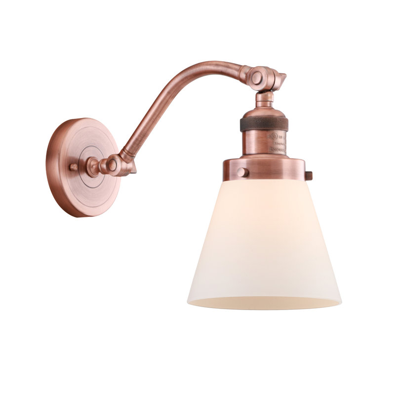 Applique murale 1 lumière Cone, Cuivre antique, Ampoule à DEL rétro de 6 watts, Boîtier blanc mat