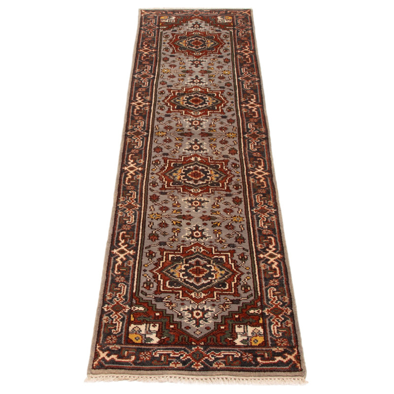 Tapis gris Serapi Heritage 2 pi 5 po x 9 pi 6 po
