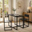 Ensemble de meubles de cuisine confortables (table et chaises) pour les aires de repas et de conversation