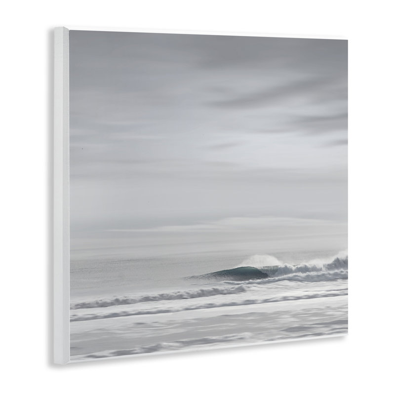 Plaque murale Misty Gray Beach Ripples, design par Maggie Olsen