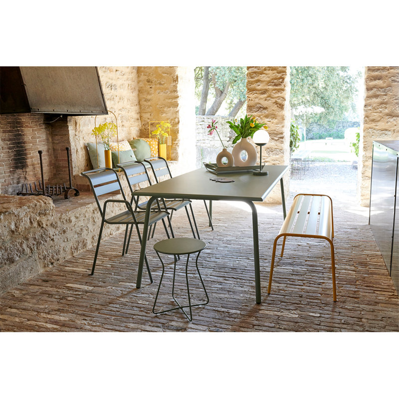 Cocotte Outdoor Round Side Table, Cactus
