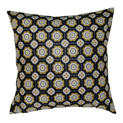 Ratliff Floral Square Throw Pillow Cover